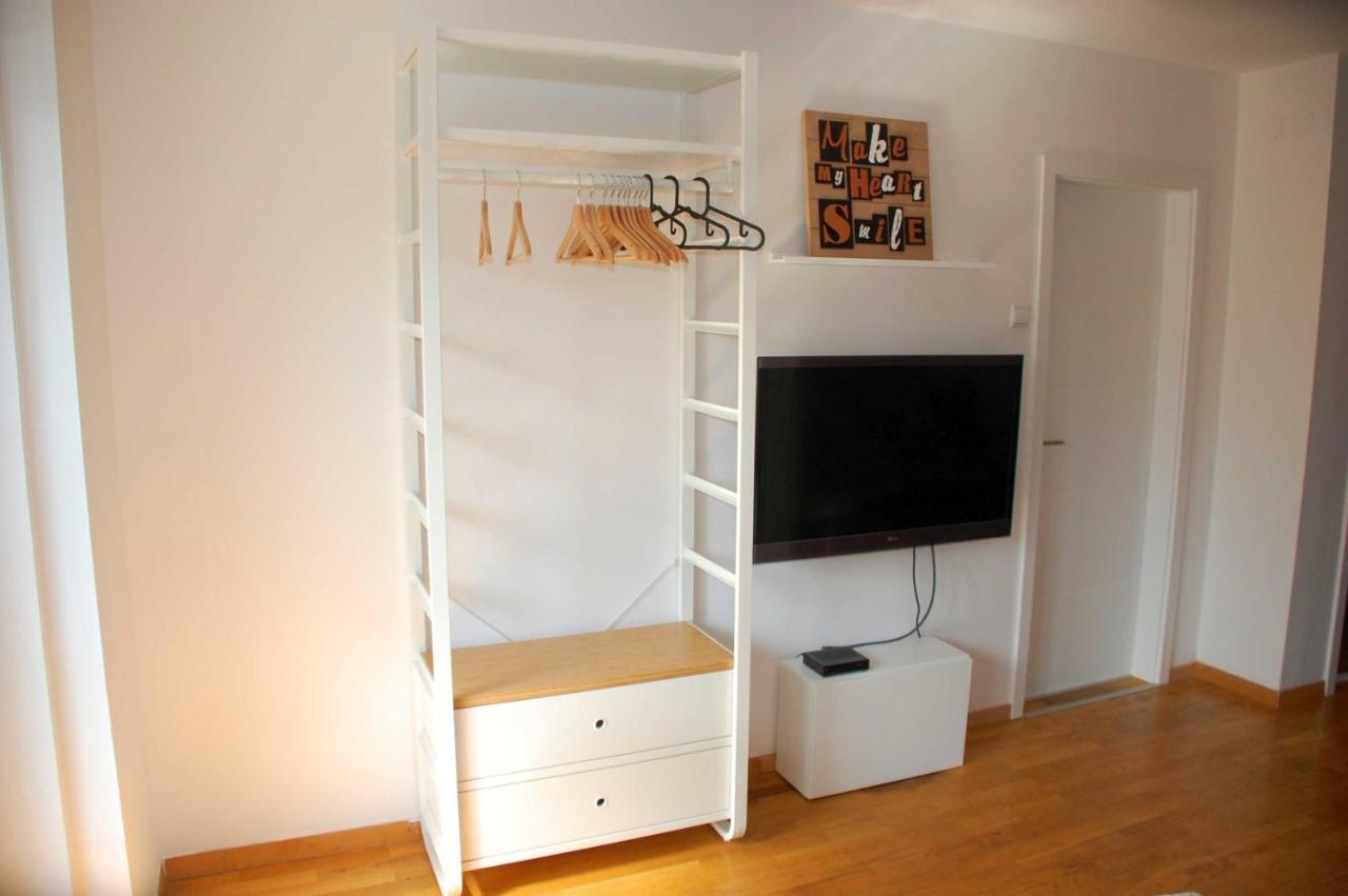 Apartments Peter & Free Parking Lublana Zewnętrze zdjęcie